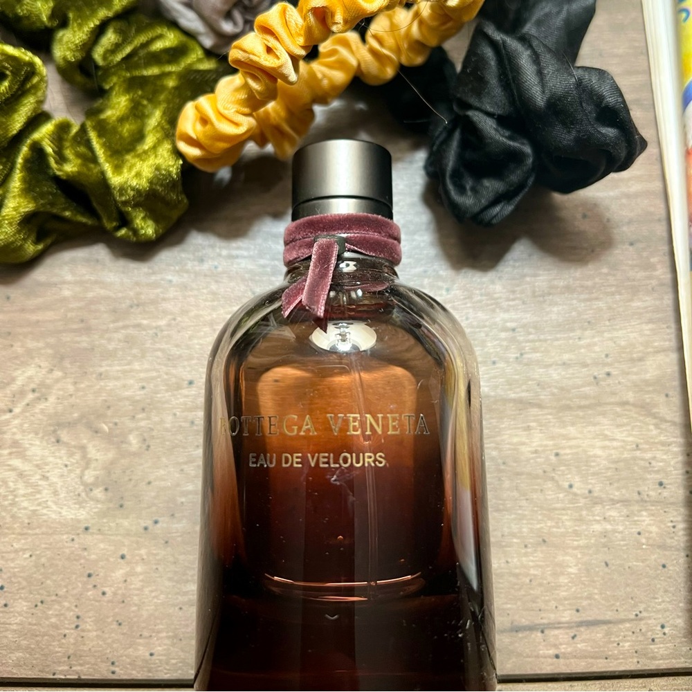 Bottega Veneta Eau De Velours 70% left